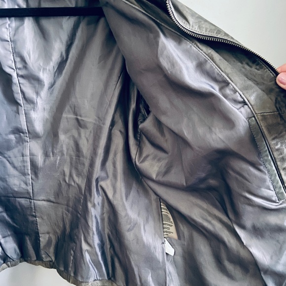 DANIER - Leather Jacket - Picture 10 of 15